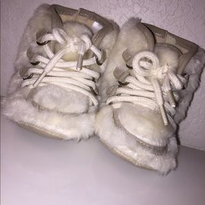 Baby Gap Sz 3-6 months